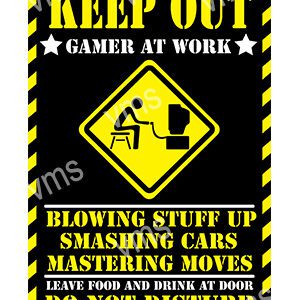 HHU047 - Gamer At Work - 8"x12"